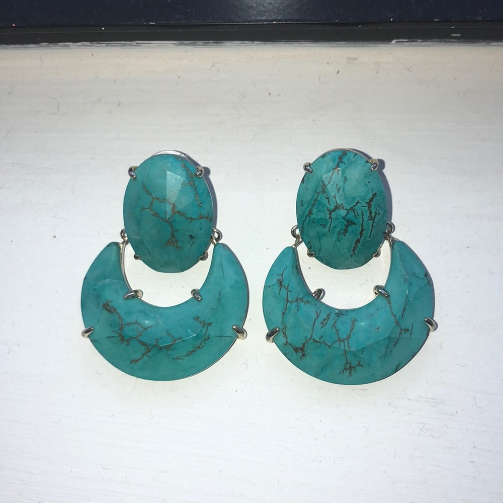 Kendra Scott earrings